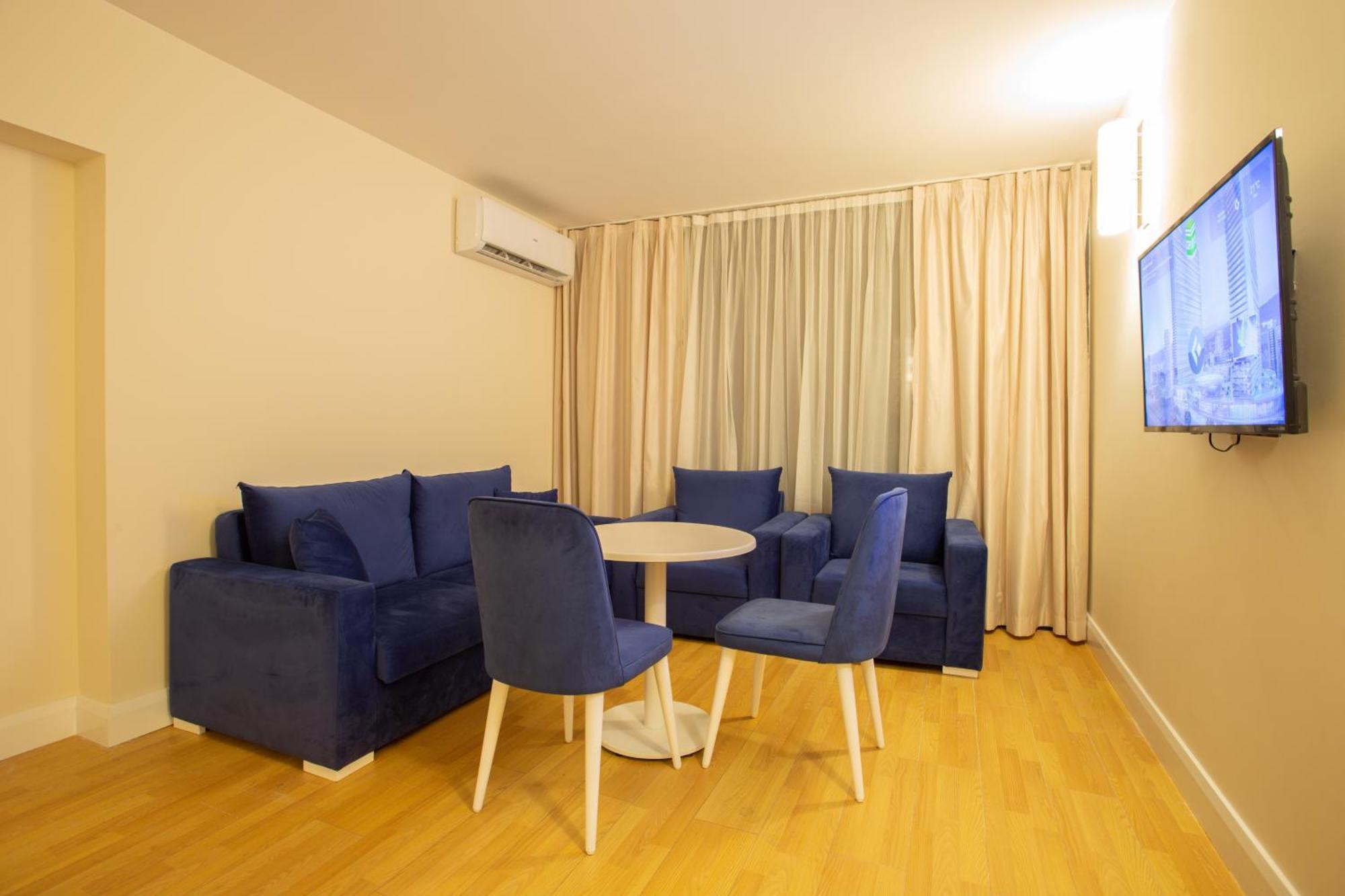 Batumi Concept Hotel エクステリア 写真